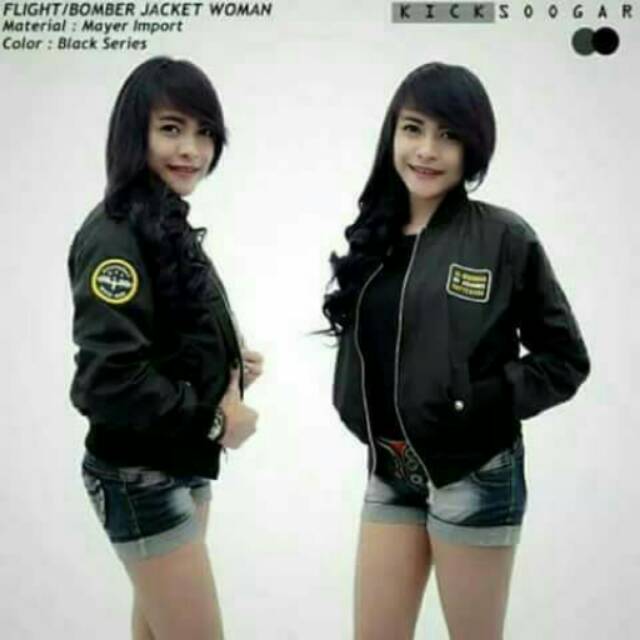Jaket Bomber Wanita Kicksoogar Hitam