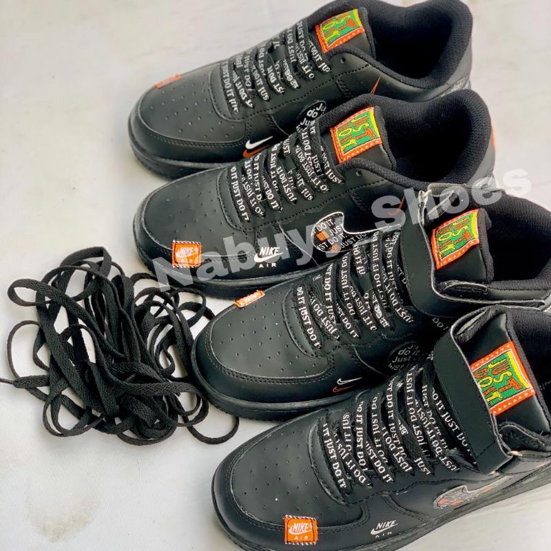 TERMURAH SNEAKERS WANITA DAN PRIA FULL BLACK HITAM POLOS NK3 A1R FORC3 1 ONE JOS DO IT HITAM SEPATU VIRAL SEPATU KASUAL SEPATU WANITA DAN PRIA SEPATU KEREN SEPATU MASA KINI SEPATU TINGGI HIGT SEPATU PENDEK