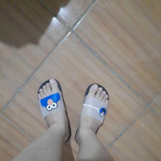  Sandal  Santai Karakter Elmo  Lucu BLACK SOLE Shopee 