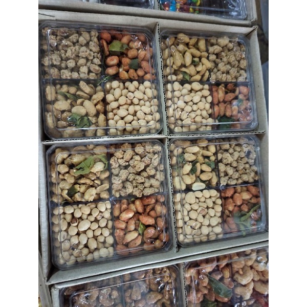 

Kacang tray 4 rasa 530gr