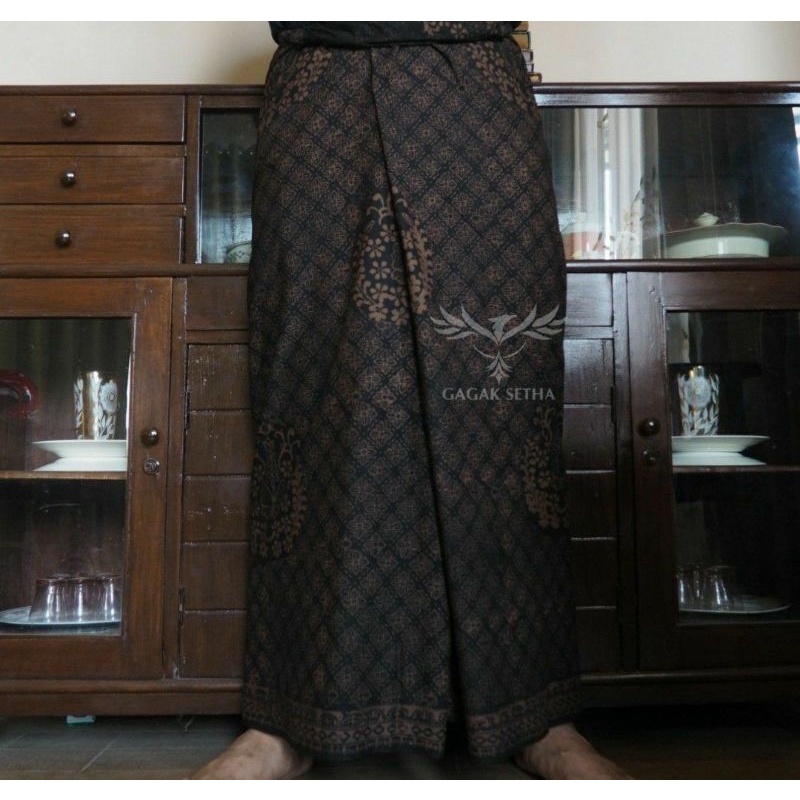 GAGAK SETHA | Sarung Batik Cap Asli