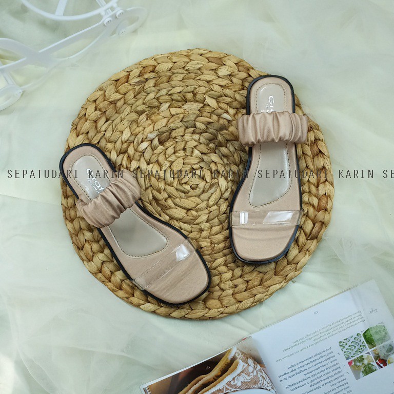 Sepatudari Karin Real Pic Sandal flat wanita Sandal Slop KR-SDF0045