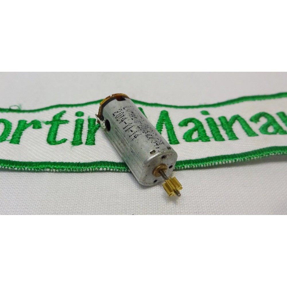 Dijual tail motor Wl V913 dinamo ekor WL toys heli V913 motor belakang heli V913 Murah