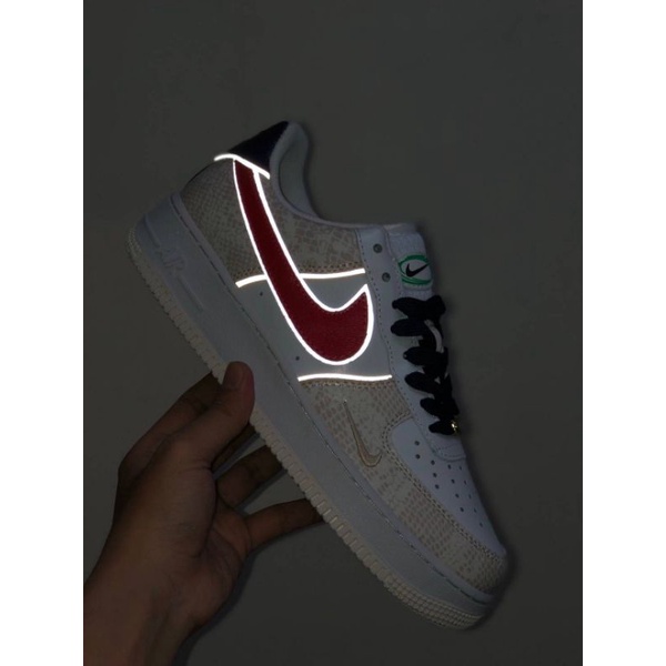 Sepatu Sneakers nike air force 1 low 07 Lx Just Do it reflective