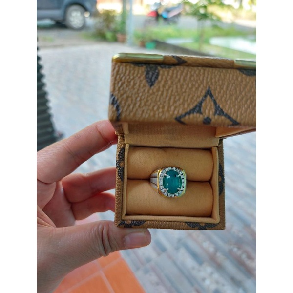 Batu bacan gulau