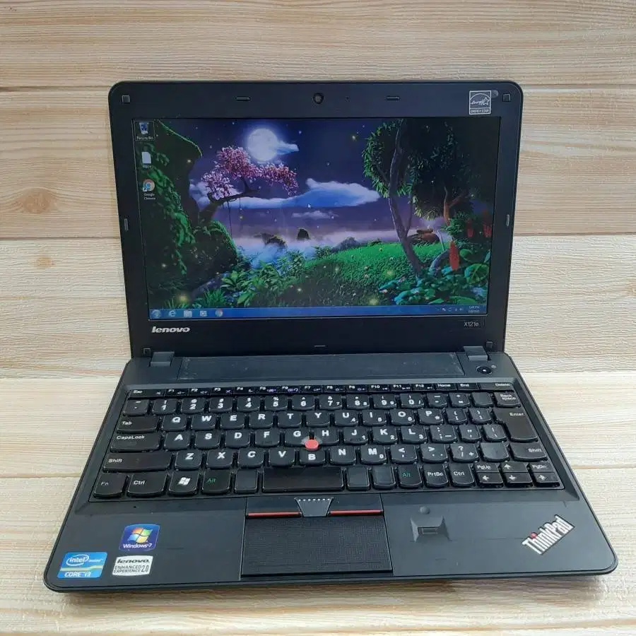 LAPTOP LENOVO THINKPAD core i3 RAM 4GB 320GB HDD BEKAS-SECOND