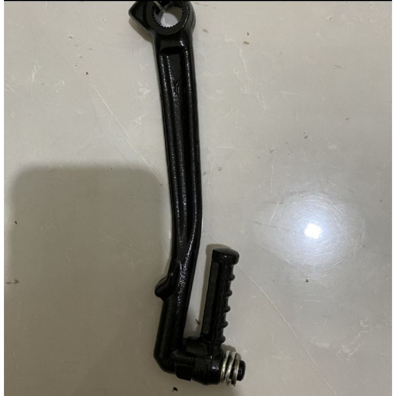 PEDAL KICK STARTER/ ENGKOLAN GENIO/BEAT STREET/DELUXE