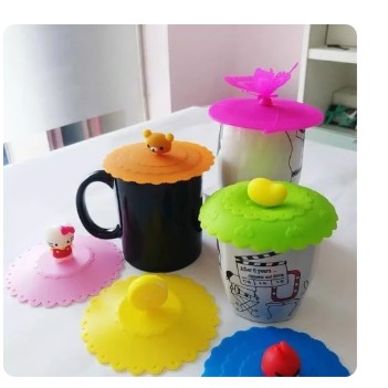 TUTUP GELAS CANGKIR SILIKON KARAKTER LUCU UNIK MOTIF RANDOM Minum Anak