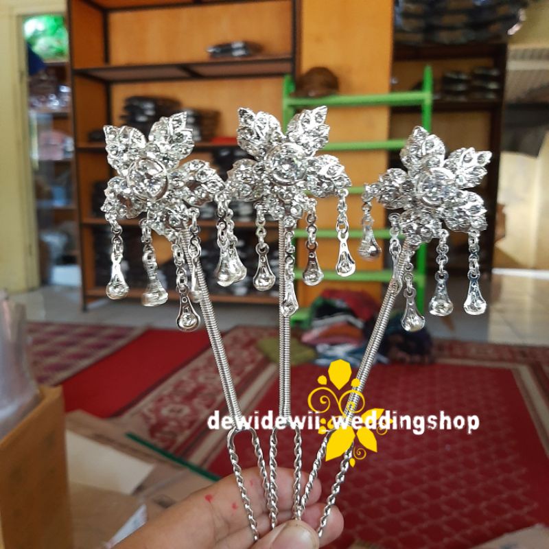 MentuL/ Kembang Goyang Daun (Permata Diamond)