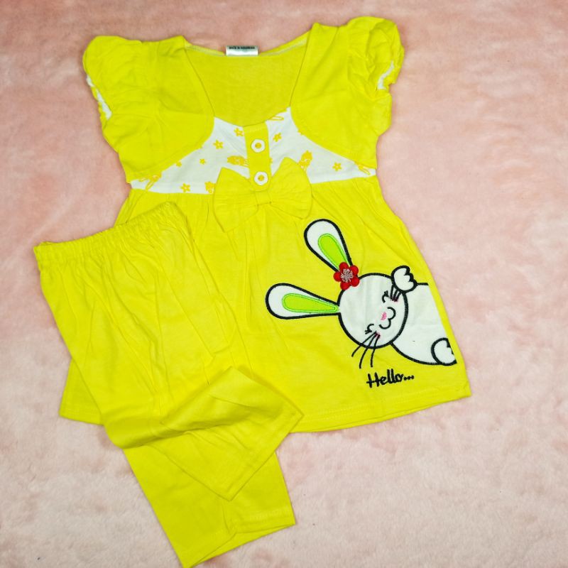 Ss#1015 Setelan Anak Perempuan size 1-2tahun / Baju Anak Cewek / Baju Anak Lucu Gambar Rabbit Hello