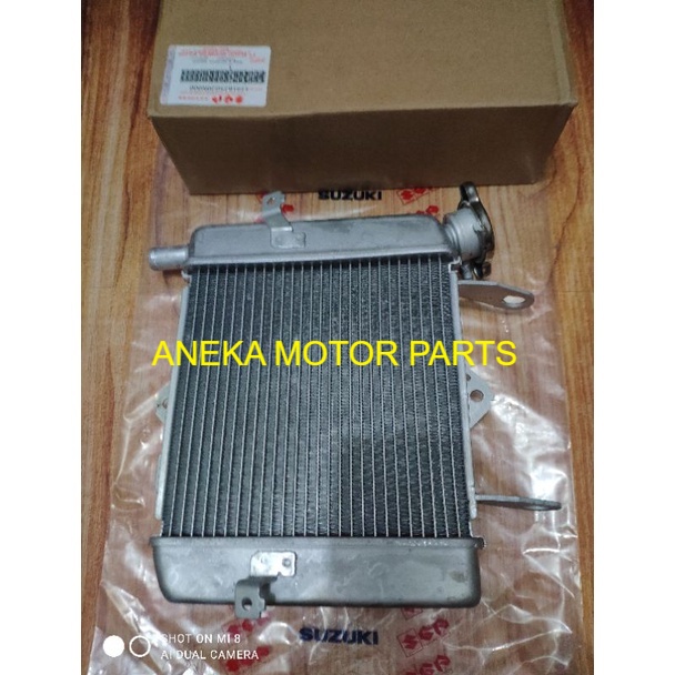 RADIATOR SATRIA FU 150 FI INJEKSI PLUS TUTUP RADIATOR ANEKA MOTOR