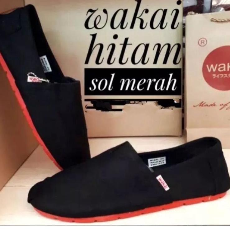 Asli murah || RFDO9 sepatu wakai hitam sol merah sepatu pria sepatu kasual sepatu slip on wakai ||Best Produk