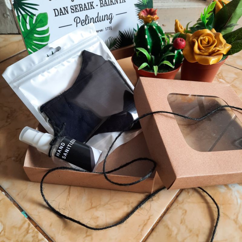 Souvenir Masker dan hand sanitizer + Box free Custom
