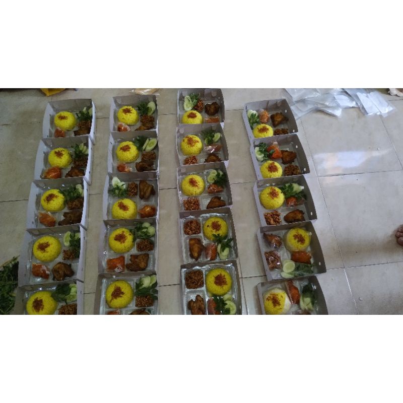 

NASI BOX KUNING AYAM TELUR KOTAK LEZAT//NASI KOTAK BOX