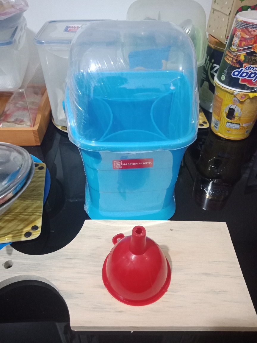 Tempat Sendok/wadah Sendok Star Cutlery Maspion/tempat Sendok Garpu/wadah Sendok Garpu Murah  1200gr