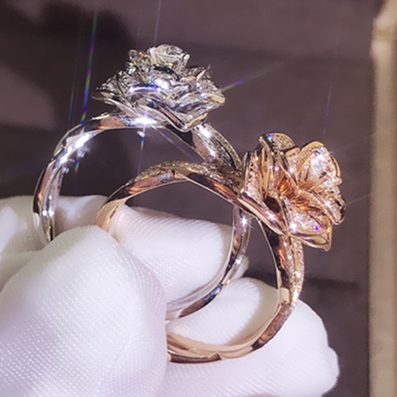 Cincin Kristal Berlian Bentuk Bunga Bahan Stainless Untuk Aksesoris Pertunangan