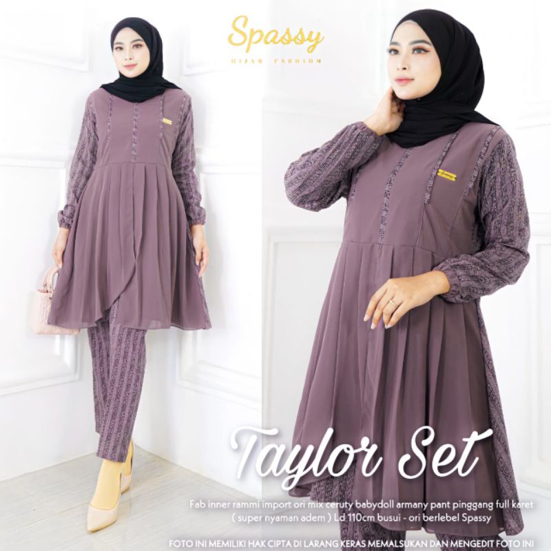 Taylor set by Spassy