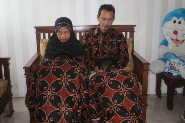 Couple Batik Keluarga Terbaru Sania Ruffle Batik Couple Ori Ndoro Jowi Dnt Garansi Termurah
