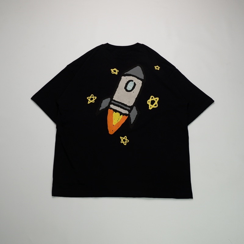 FAITH FADE CHILDHOOD MEMORIES - Rocket Oversized Tee (Black)