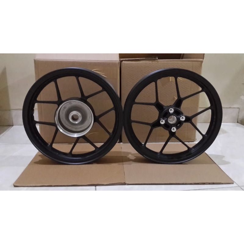 Velg Set Depan Belakang Asli OriginalL AHM Honda Vario 125/150
