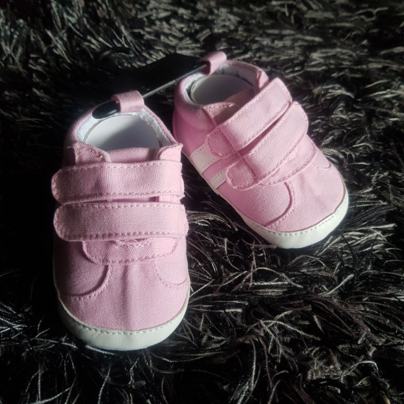 Sepatu PreWalker Baby Unisex Impor Casual Pink