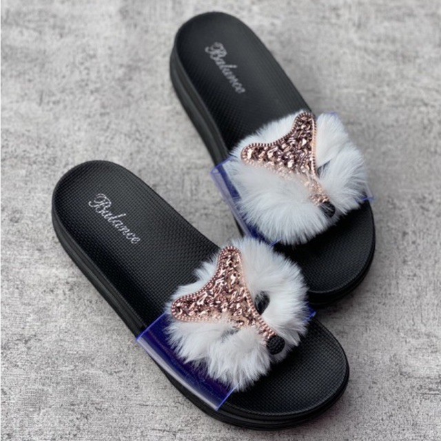 Sandal Bulu Wolfie 2535