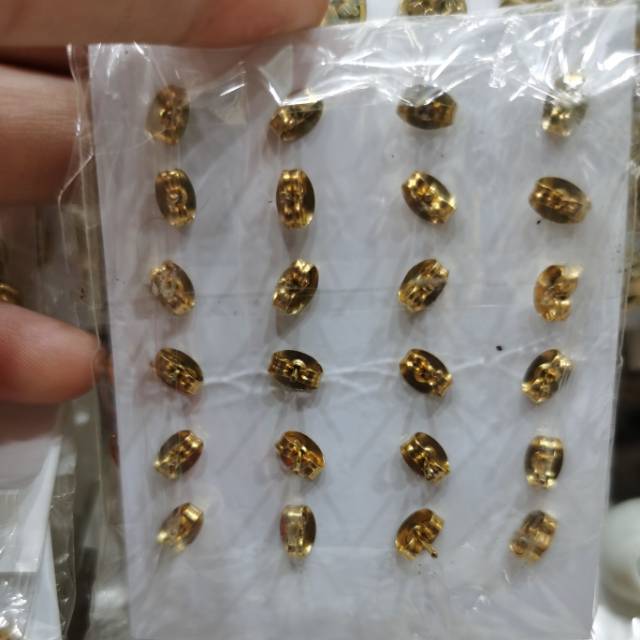 Anting tusuk isi 12 pasang titanium stell motif korea exo