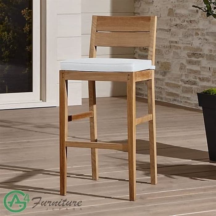 Kursi Cafe, Kursi Bar Barrel Kayu Jati Natural Kombinasi Jok Putih