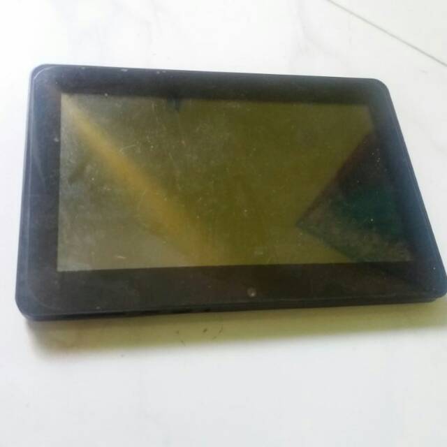 Preloved tablet zyrex onepad bekas second