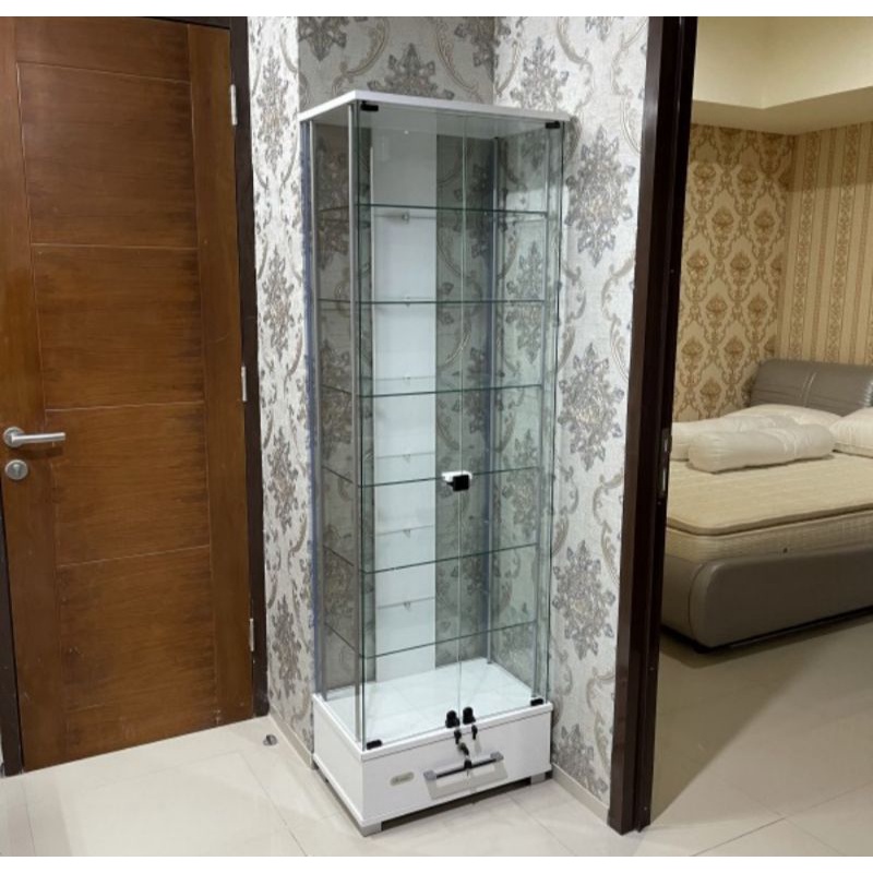 Lemari pajangan kaca , lemari etalase kaca, lemari hias