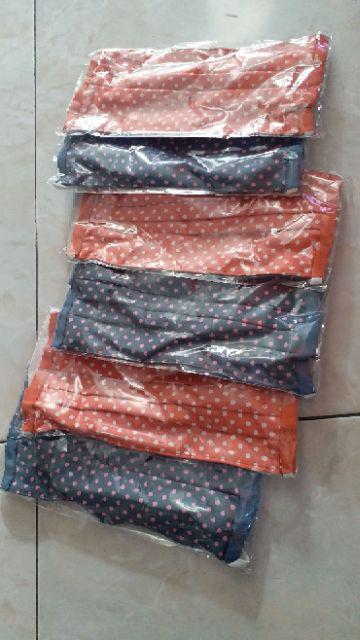 Set Pengait Dan Masker Kain Bahan Katun Jepang