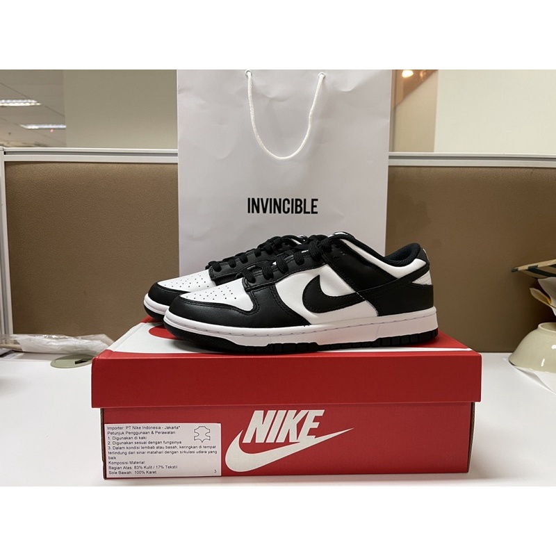 Nike Dunk Low Black white