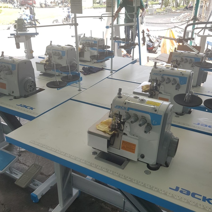 Mesin obras jack servo E3-4 benang empat