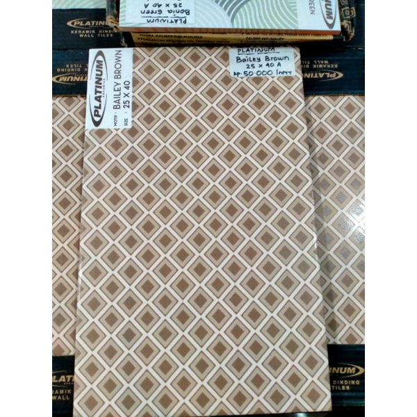 Keramik dinding  kamar mandi Platinum Bailey Brown 25x40 KW1