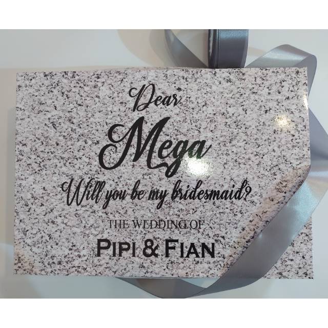 

BOX BRIDESMAID FREE PITA COCOK UNTUK BRIDESMAID