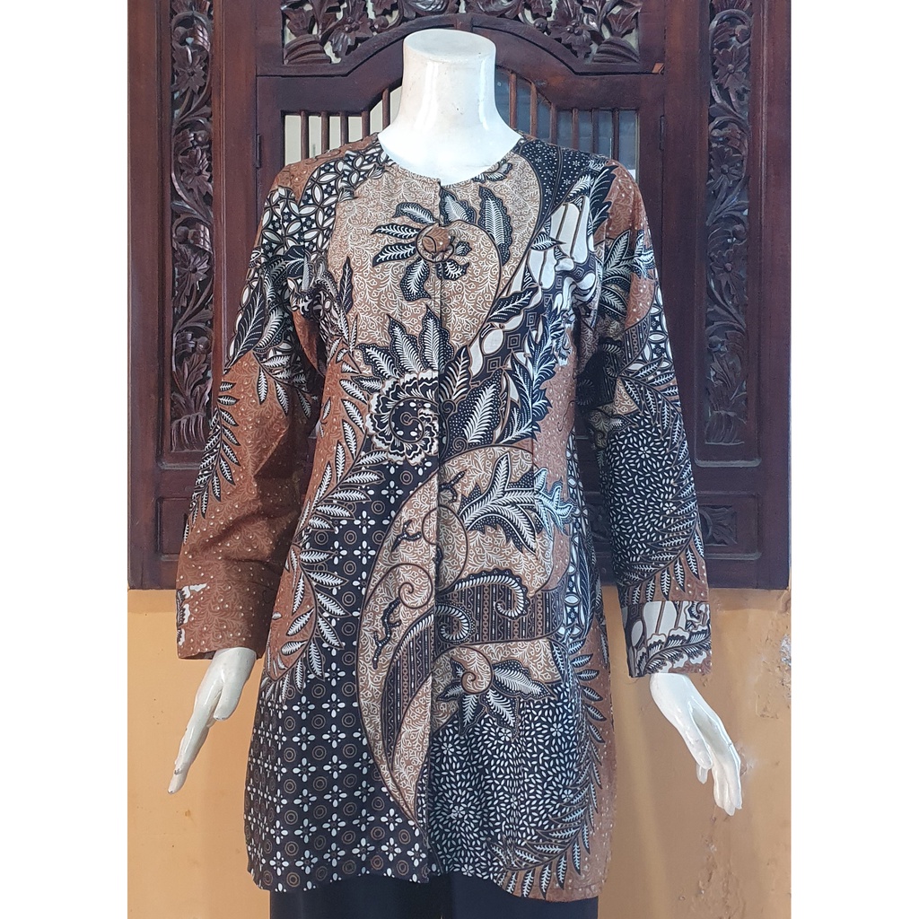NEW Blouse ENAMOSA Atasan Kemeja Batik Wanita Blus Lengan Panjang Kancing Depan Motif Pekalongan -04-Karjagad