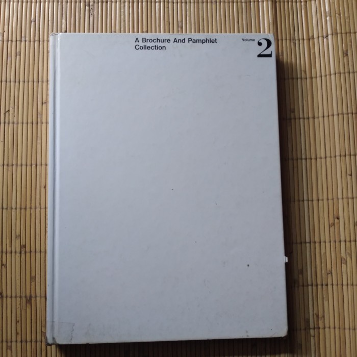

Original A Brochure and Pamphlet Collection 2