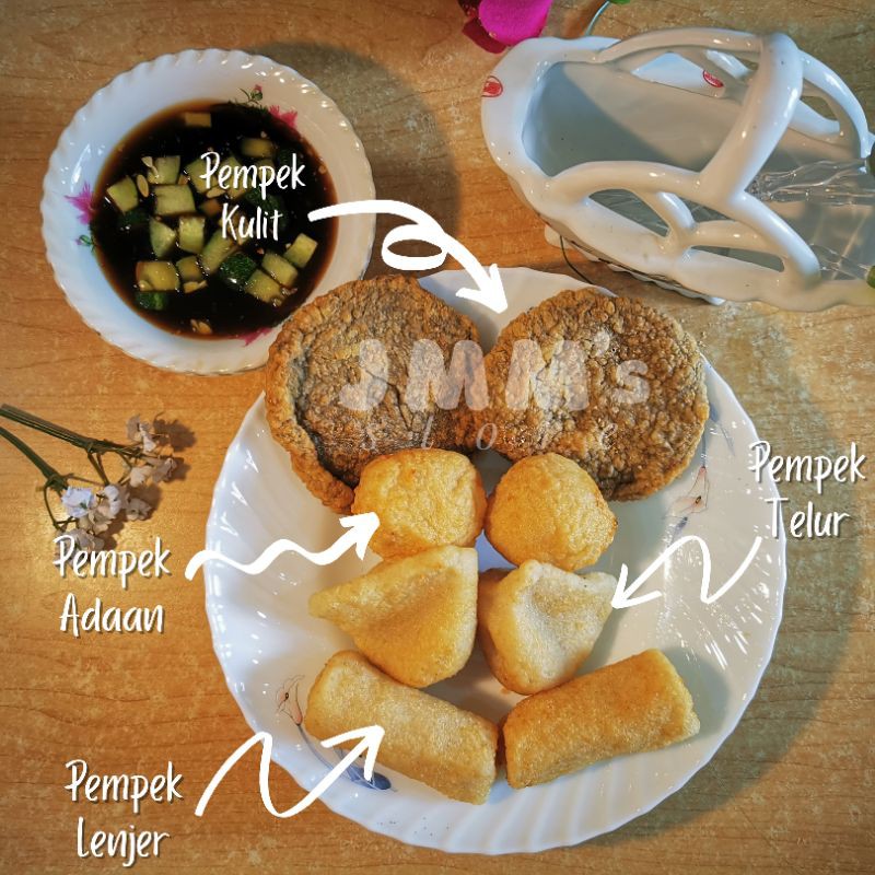 

PEMPEK PALEMBANG LUBUKLINGGAU. PEMPEK IKAN TENGGIRI SUPER