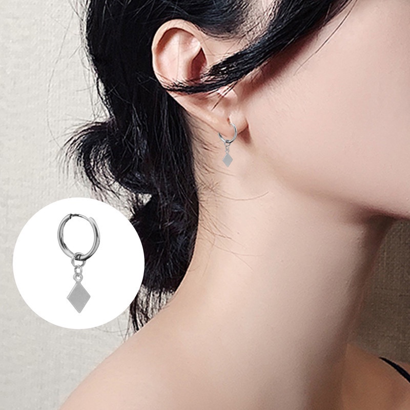 Fancyqube 1pc Anting Tindik Bahan Stainless Steel Desain Petir Geometri Hias Mutiara Gaya Punk / Gothic Untuk Pria / Wanita