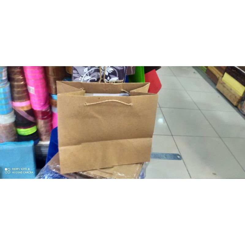

Paper bag snak atau bronis 22terlaris dan termurah isi 12pcs