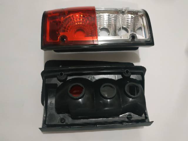 Lampu stop stoplamp kijang grand 1992 1996 kristal baut 4