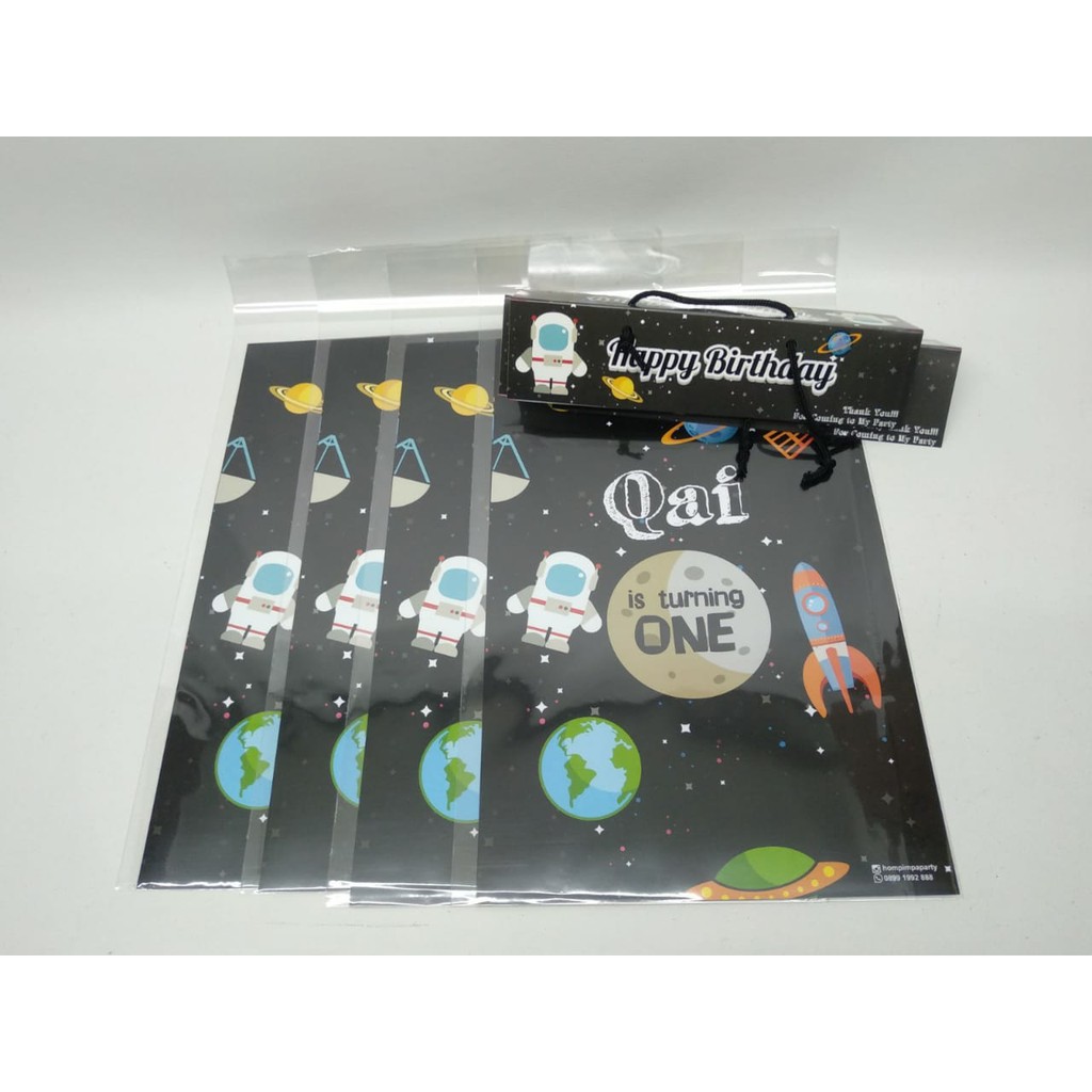 

Plastik Snack / Plastik Bingkisan Ulang Tahun Custom Karakter Luar Angkasa