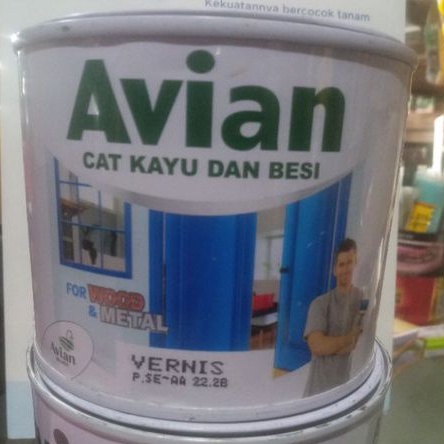 Vernis Kayu Dan Besi Avian 1/2 Kg