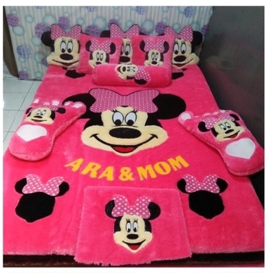 KARPET KARAKTER BULU RASFUR / KASUR SANTAI  BULU FULL SET MOTIF MICKEY MOUSE