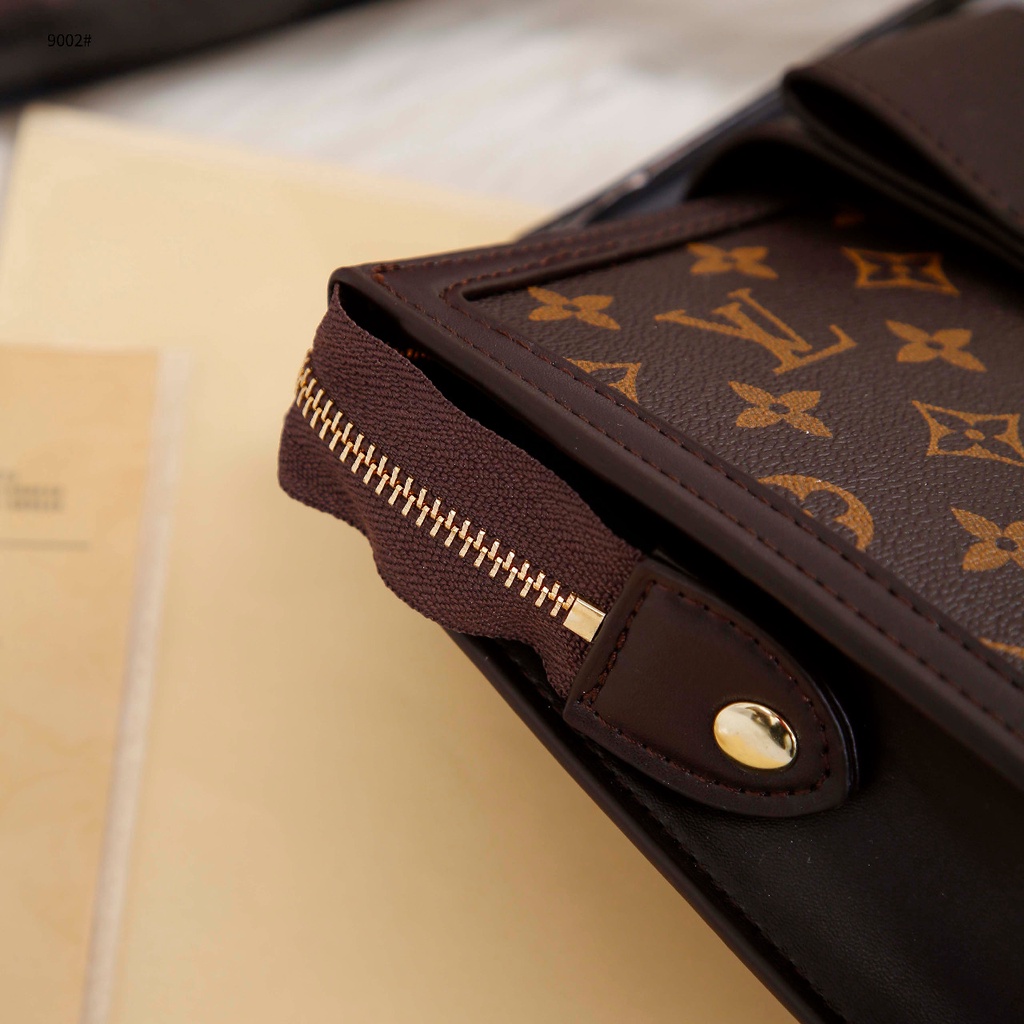 PR Cluth New  in Mono #9002