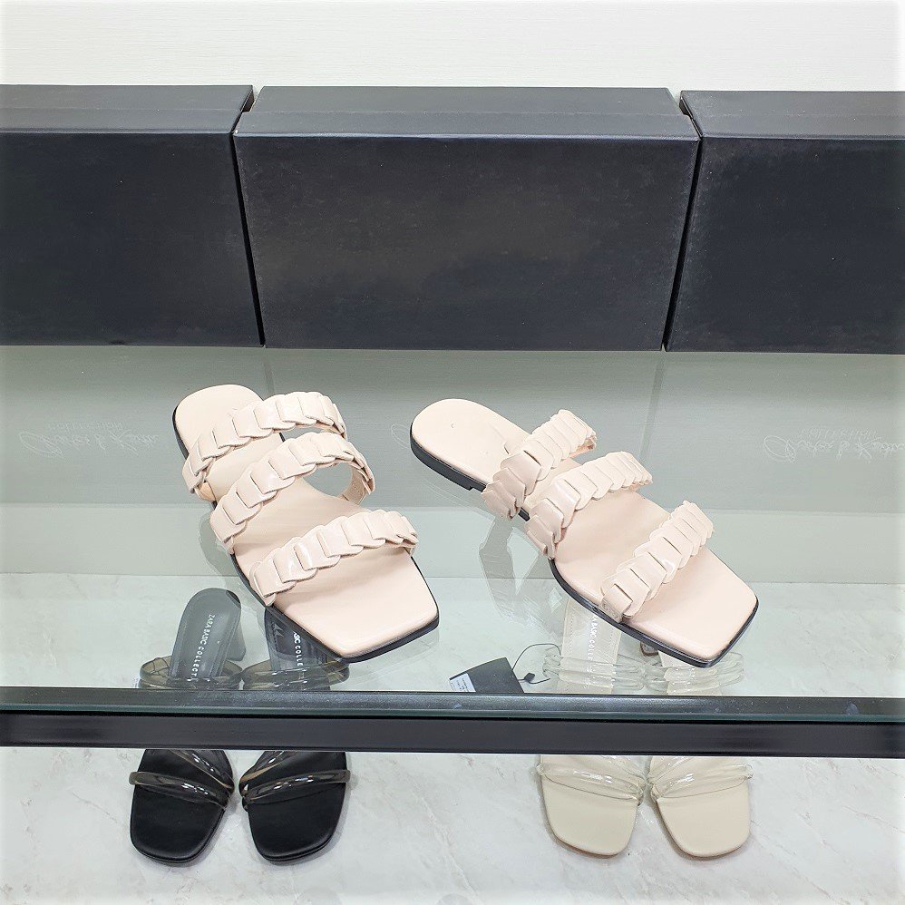 Sandal wanita C*K 258 - SNR Flat 1,5cm ( SALE )