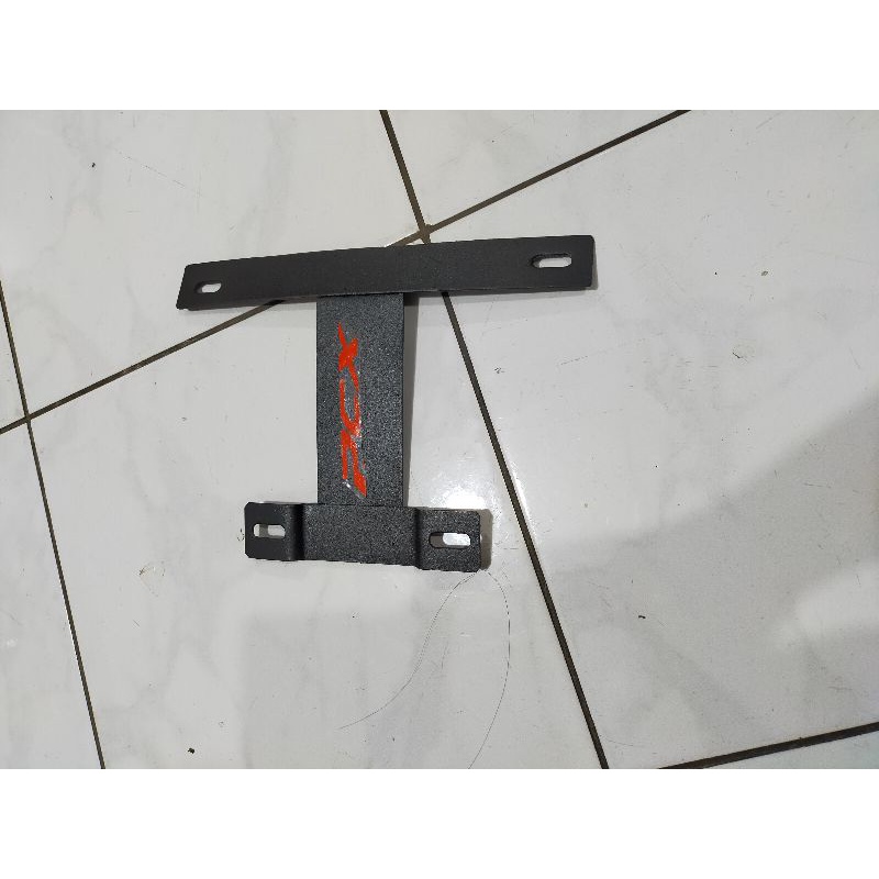 breket dudukan plat nomor Honda PCX