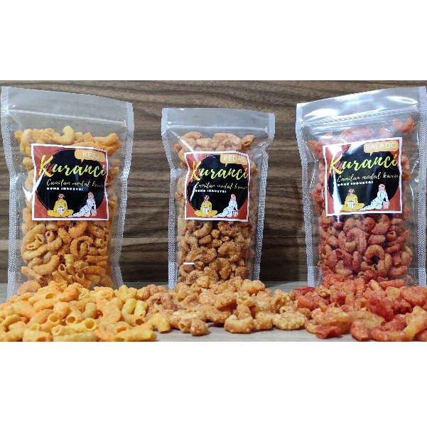 

Makaroni Kuranci 100gr, berbagai macam rasa, enak, renyah dan terjangkau.