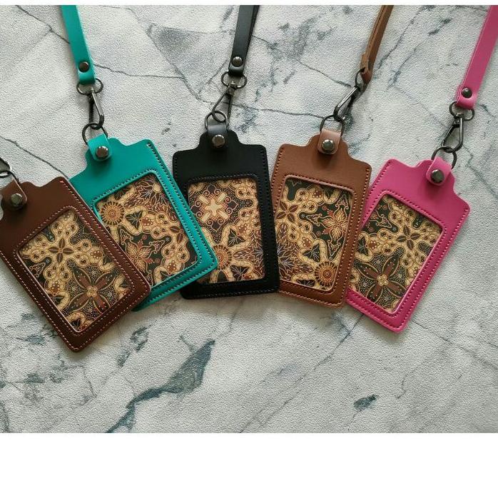 

✨ 7.7 Name Tag ID Card Kulit NTS034 produck terbaik