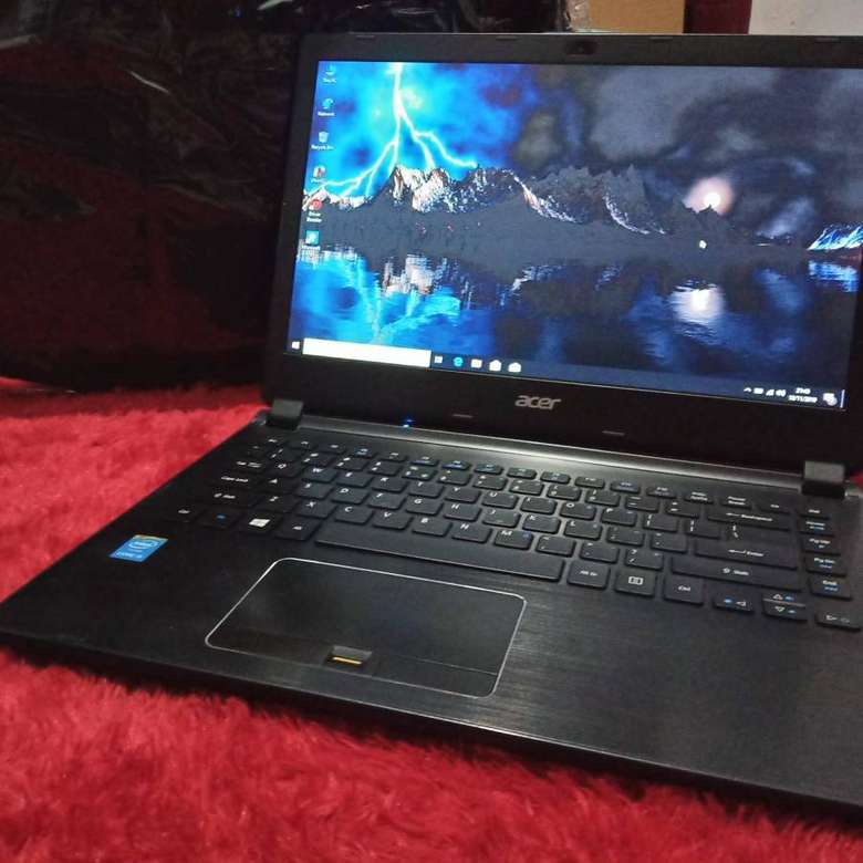 Acer Travelmate i5 4GB HDD 500GB Second Bekas